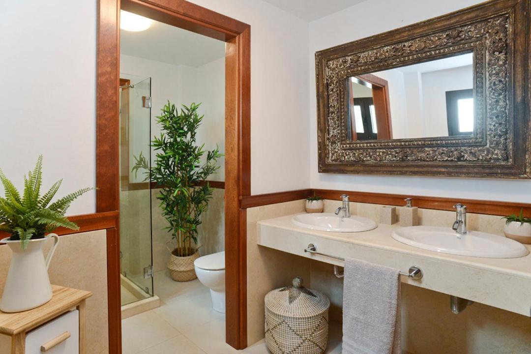 Luxury Buenavista El Charco + Private Parking Apartment Arrecife  Exterior photo